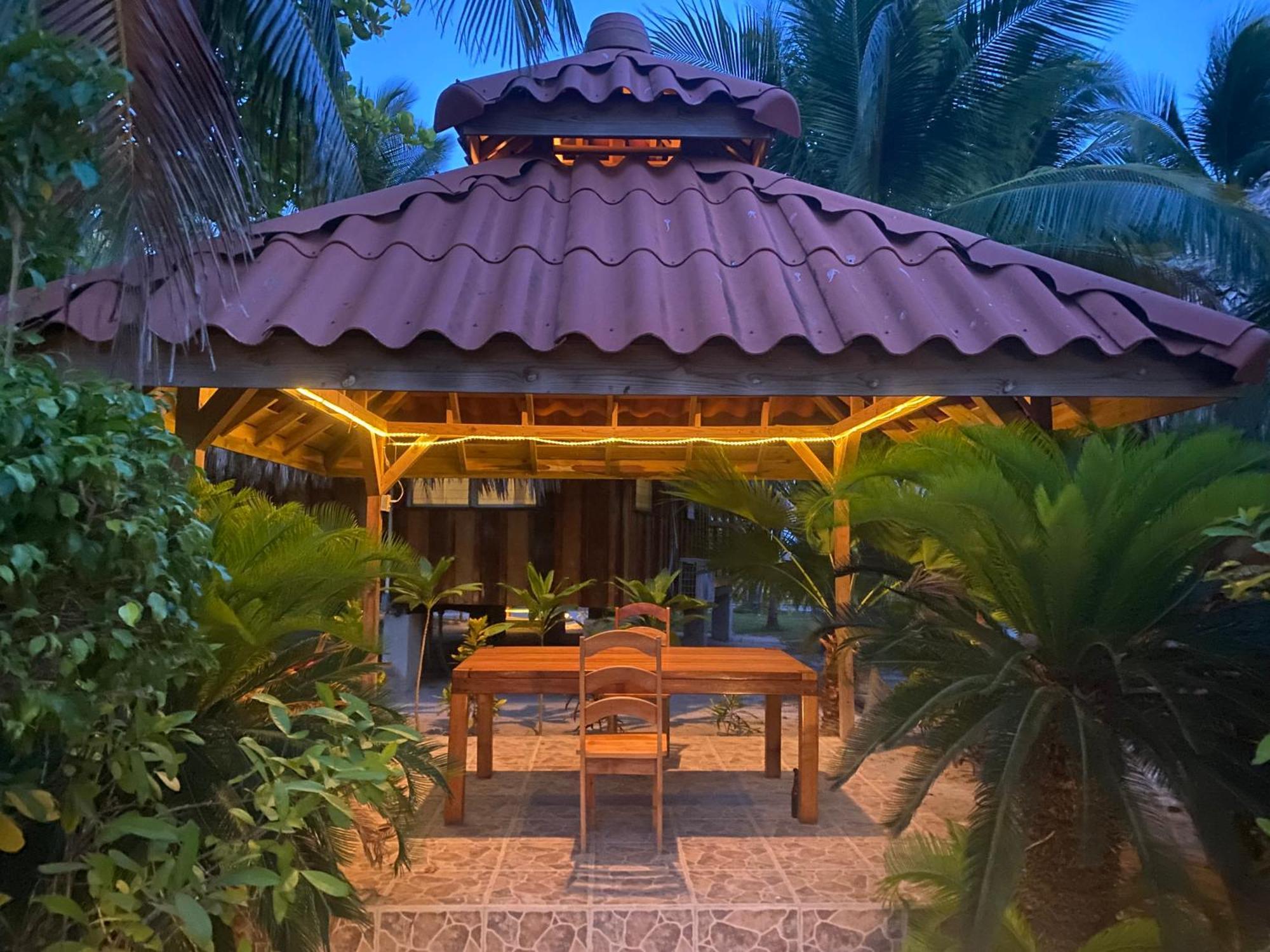 St. George'S Caye Resort Belize City Exteriér fotografie